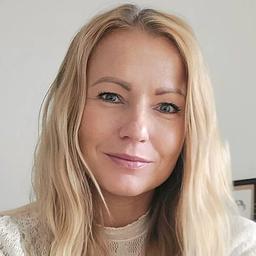 Colleqium Asiakaskysely - Piia Haltia